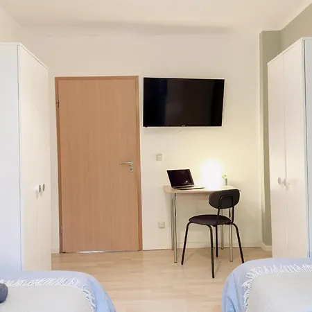 Bege Team Base Apartment *